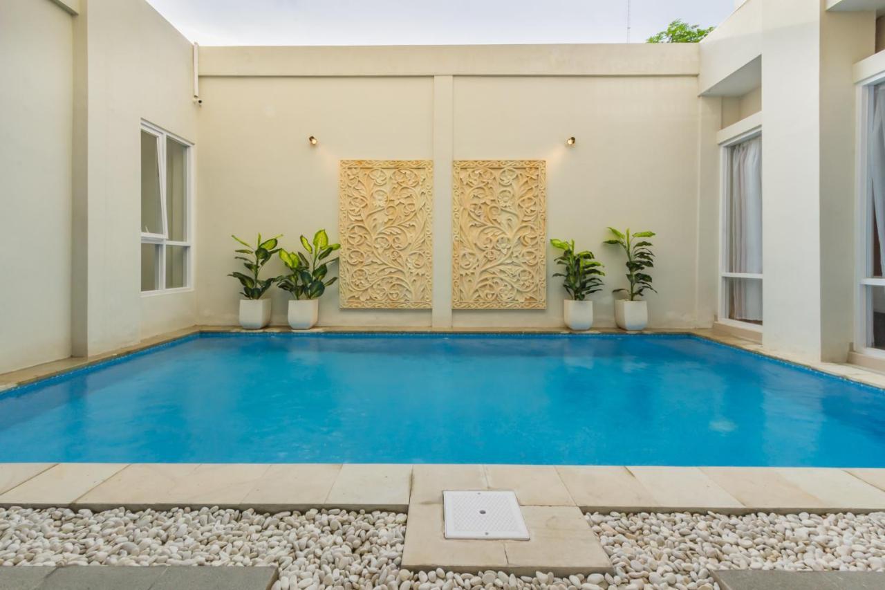 Omah Manis Hostel Джокякарта Екстериор снимка